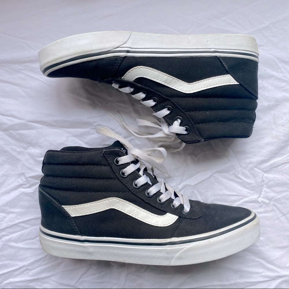 Wmns high top Vans Sk8 ☀️sz 7.5